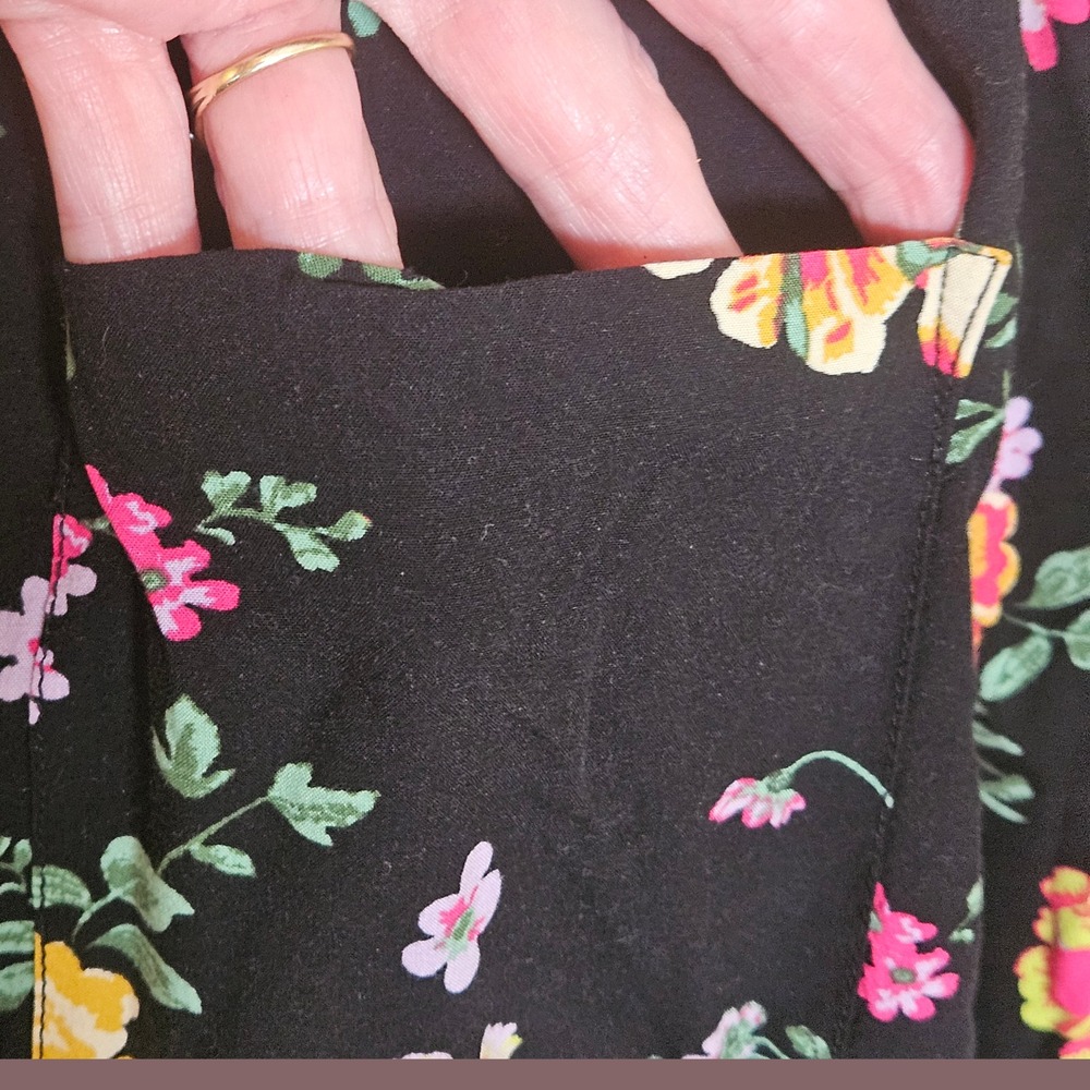 Urban Outfitters Hawaiian XL Tropical Multi Colored Floral on Black Rayon Shirt - Picture 6 of 6